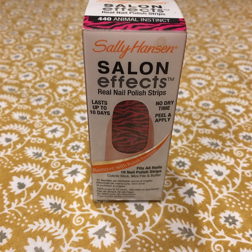NIB  Sally Hansen SALON effects Real Nail Polish Strips 440 “Animal Instinct”